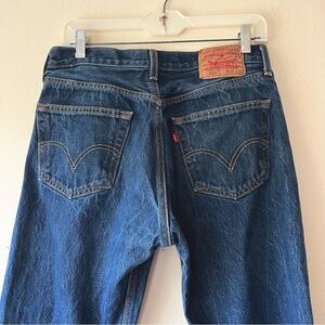 Vintage Y2K Levi’s 501 dark wash denim jeans size‎ 31x29